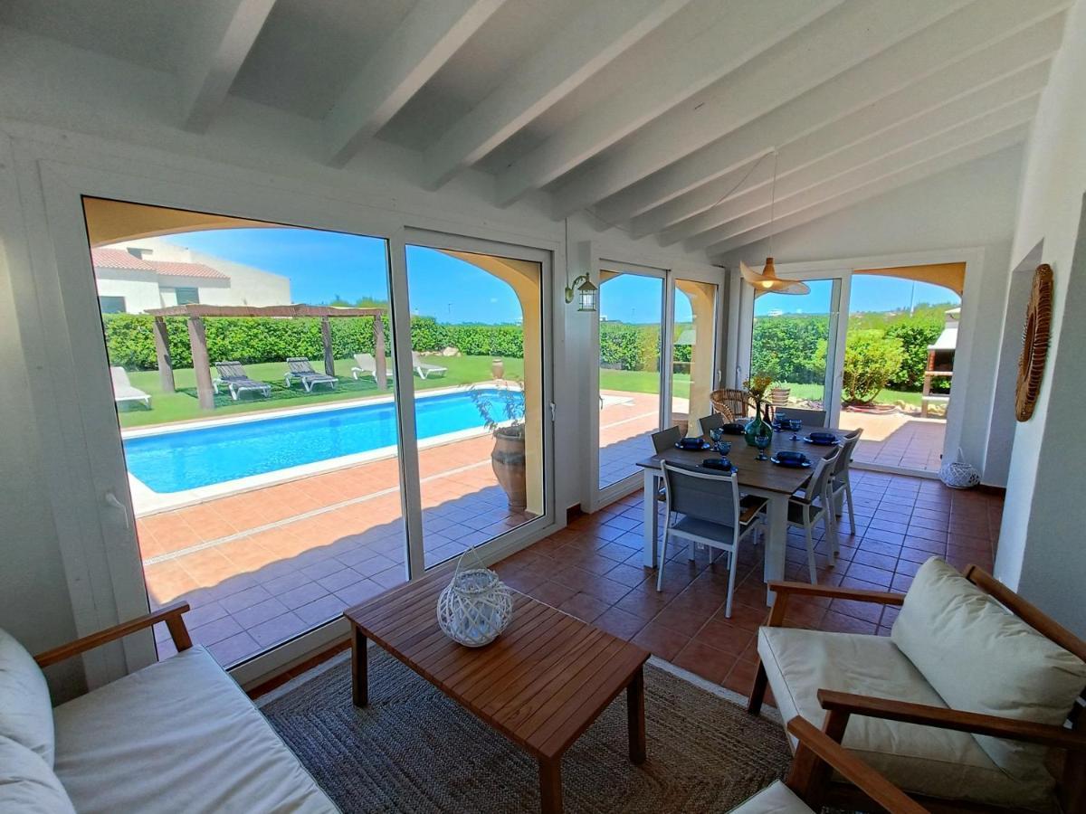Villa Vega Relax En El Paraiso Es Mercadal Ngoại thất bức ảnh