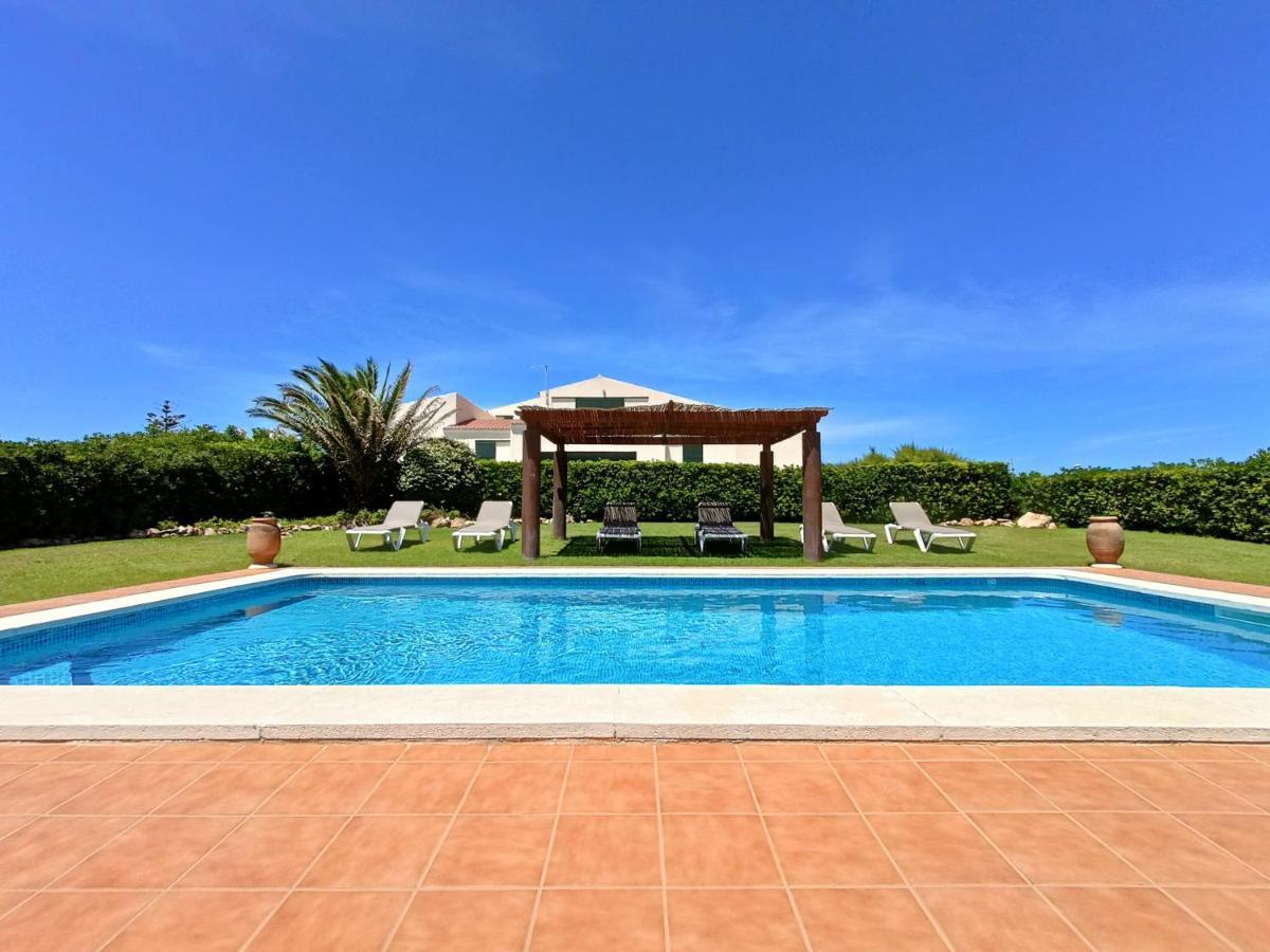 Villa Vega Relax En El Paraiso Es Mercadal Ngoại thất bức ảnh