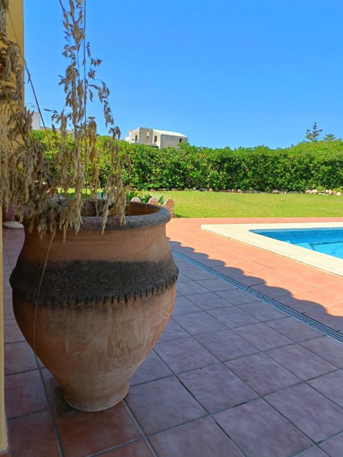 Villa Vega Relax En El Paraiso Es Mercadal Ngoại thất bức ảnh