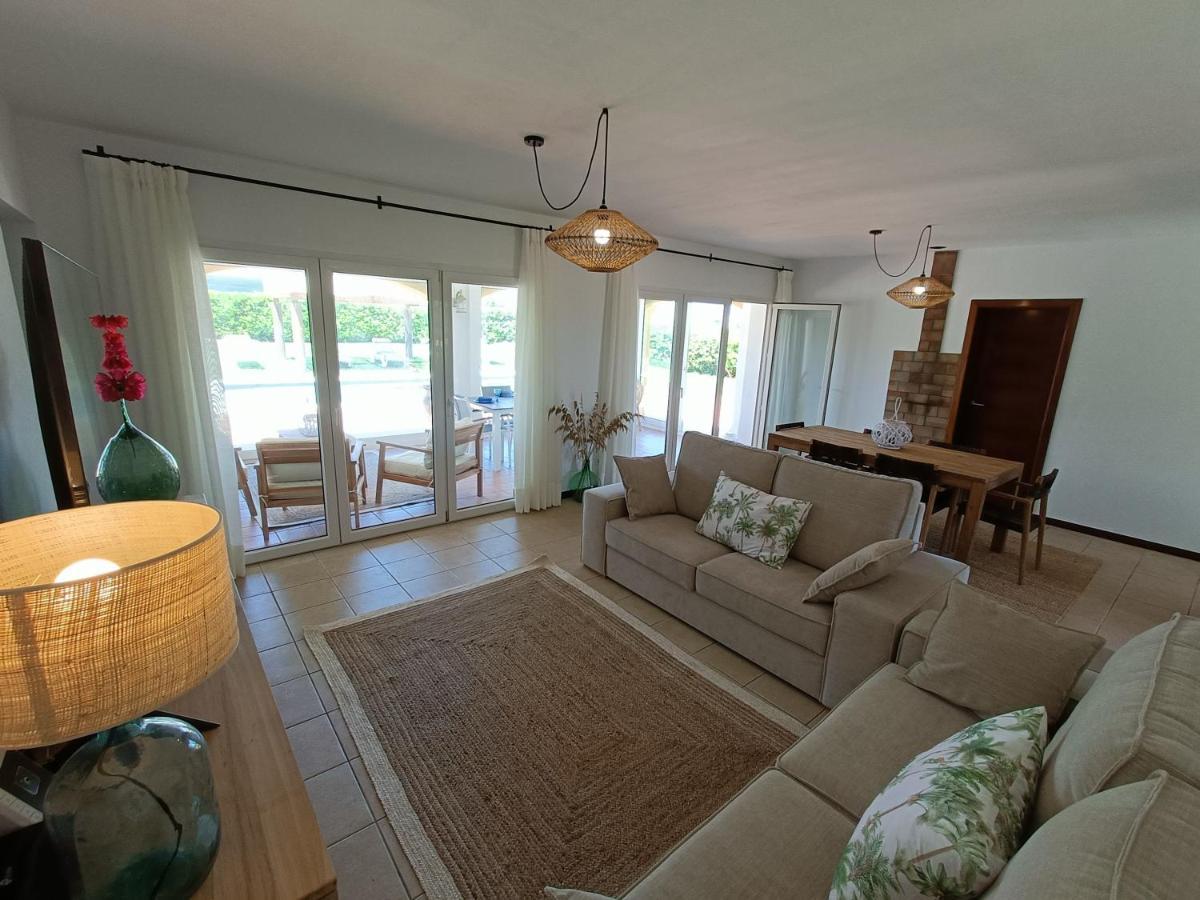 Villa Vega Relax En El Paraiso Es Mercadal Ngoại thất bức ảnh