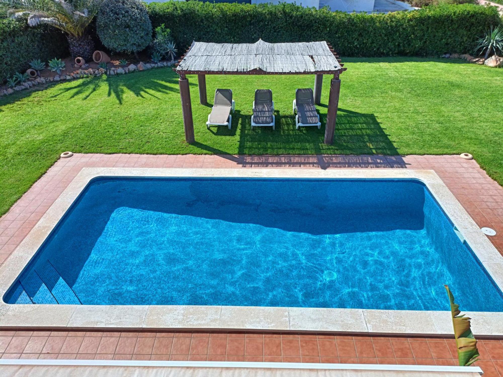 Villa Vega Relax En El Paraiso Es Mercadal Ngoại thất bức ảnh